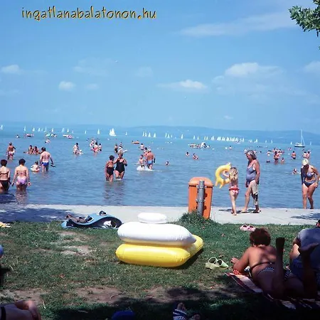 115 - A Balatontol 800 Meterre Elegans Villaban 3 Haloszobas Apartman Lejlighed Balatonföldvár