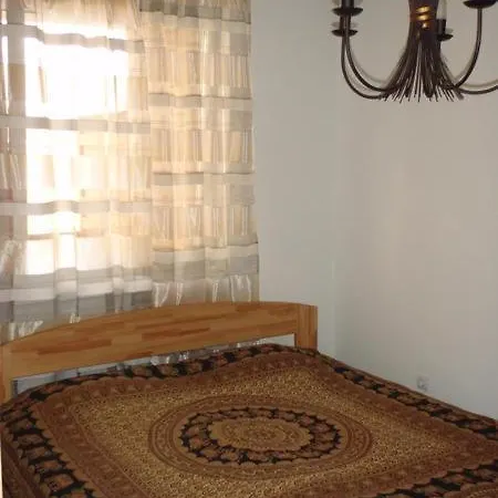 115 - A Balatontol 800 Meterre Elegans Villaban 3 Haloszobas Apartman Lejlighed Balatonföldvár